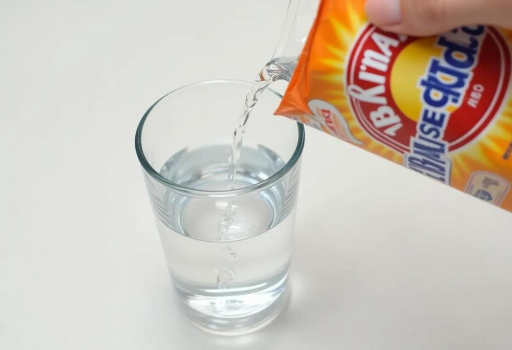 Soda oczyszczona na co pomaga i jakie ma zastosowania zdrowotne