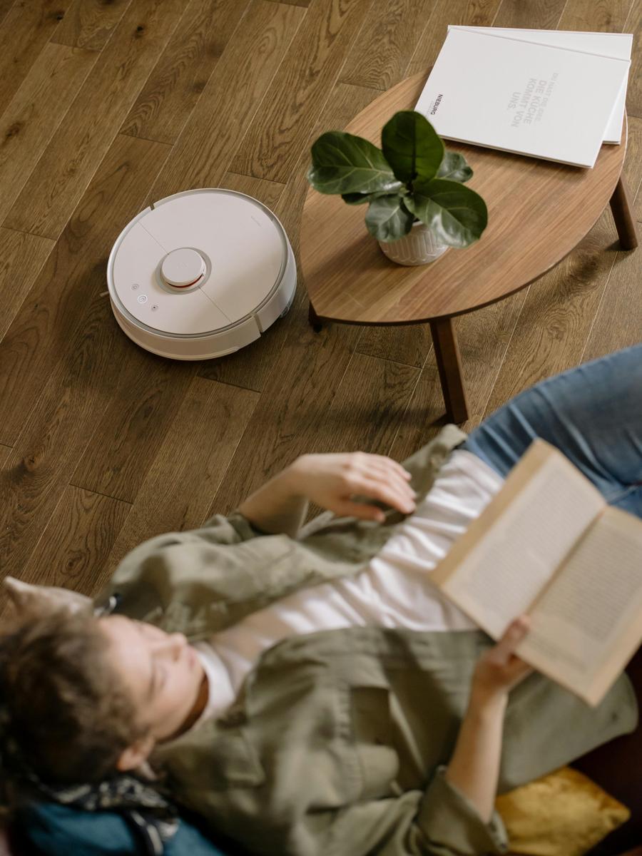 robot vacuum